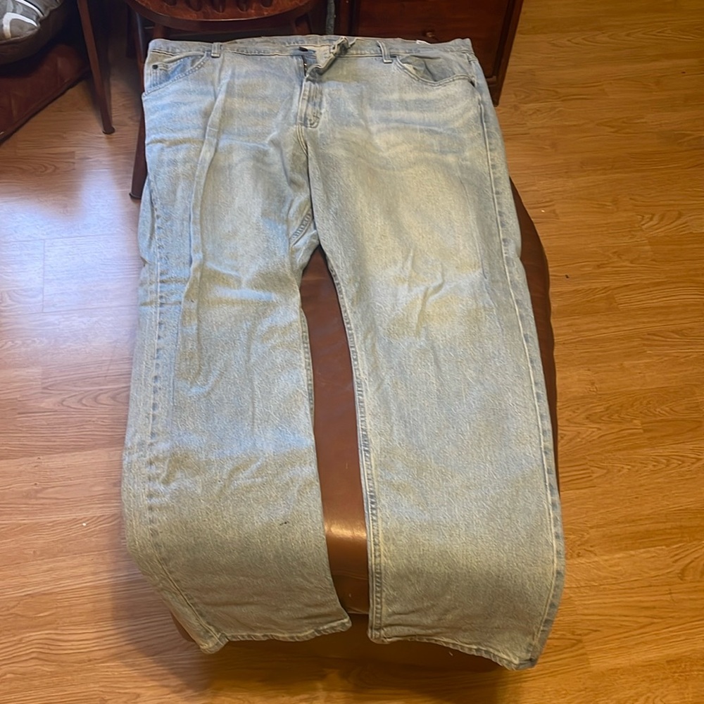Wrangler blue jeans in great shape! 42x32